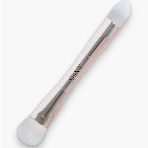 Seint makeup brush (formerly Maskcara Beauty makeup brush)